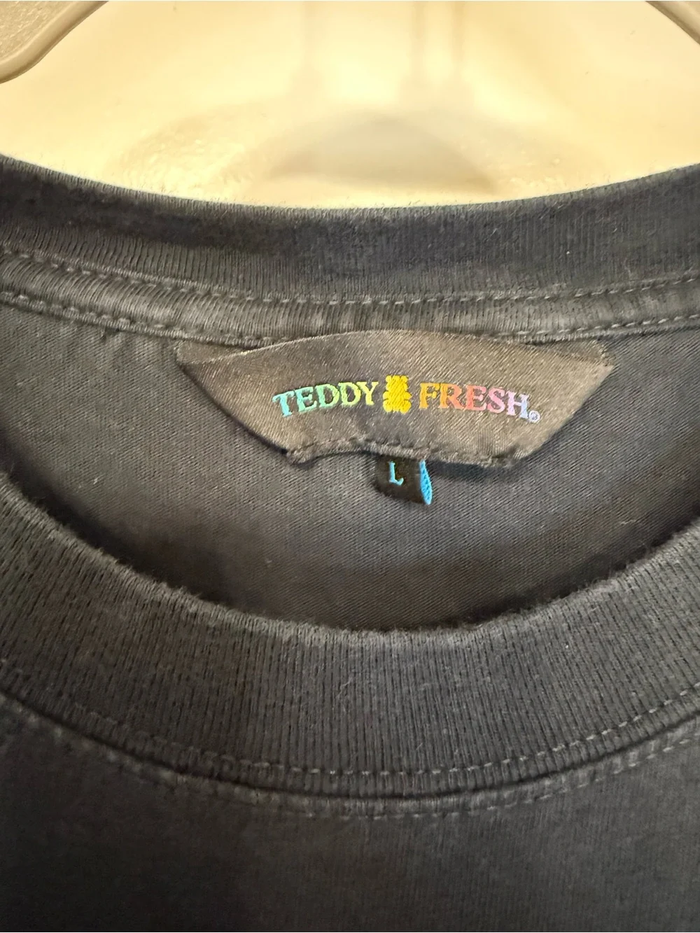 Teddy Fresh “Jeff Bezos Has a Small P**** ” Graphic Tee - Picture 5 of 5